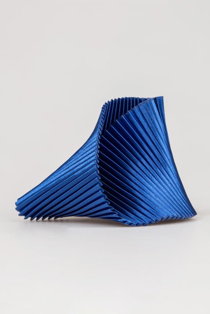 Bracciale in tessuto conchiglia con pieghe