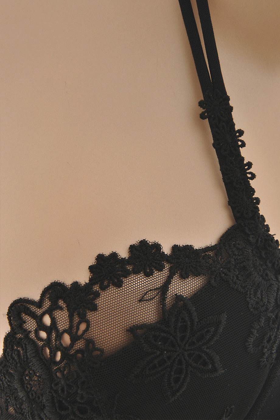 Μαύρο Σουτιέν Δαντέλα - Cotton Club | Γυναικεία Εσώρουχα