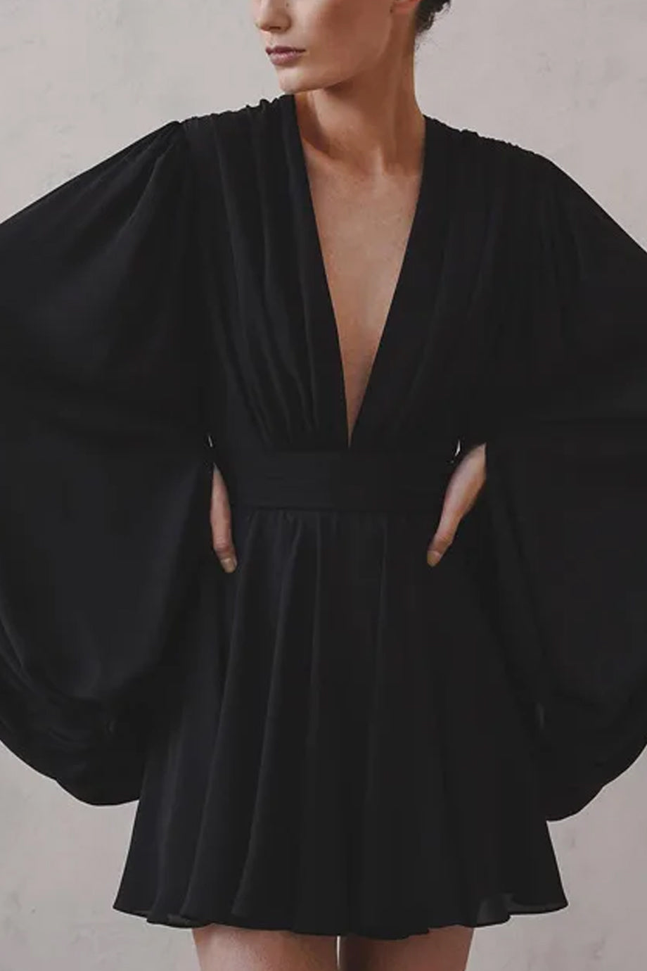 Velmira Μίνι Φόρεμα με Βαθύ Ντεκολτέ | Φορέματα - Dresses | Velmira Deep V Mini Dress