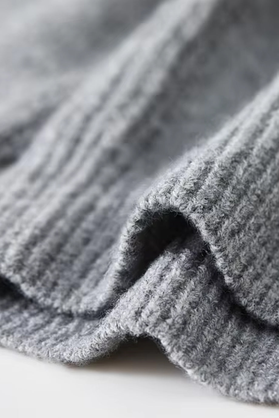 Sartana Gray Knitted Sweater